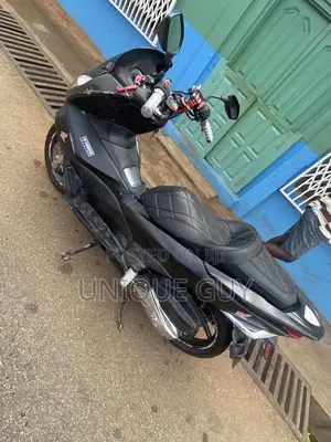 Honda 2024 Black