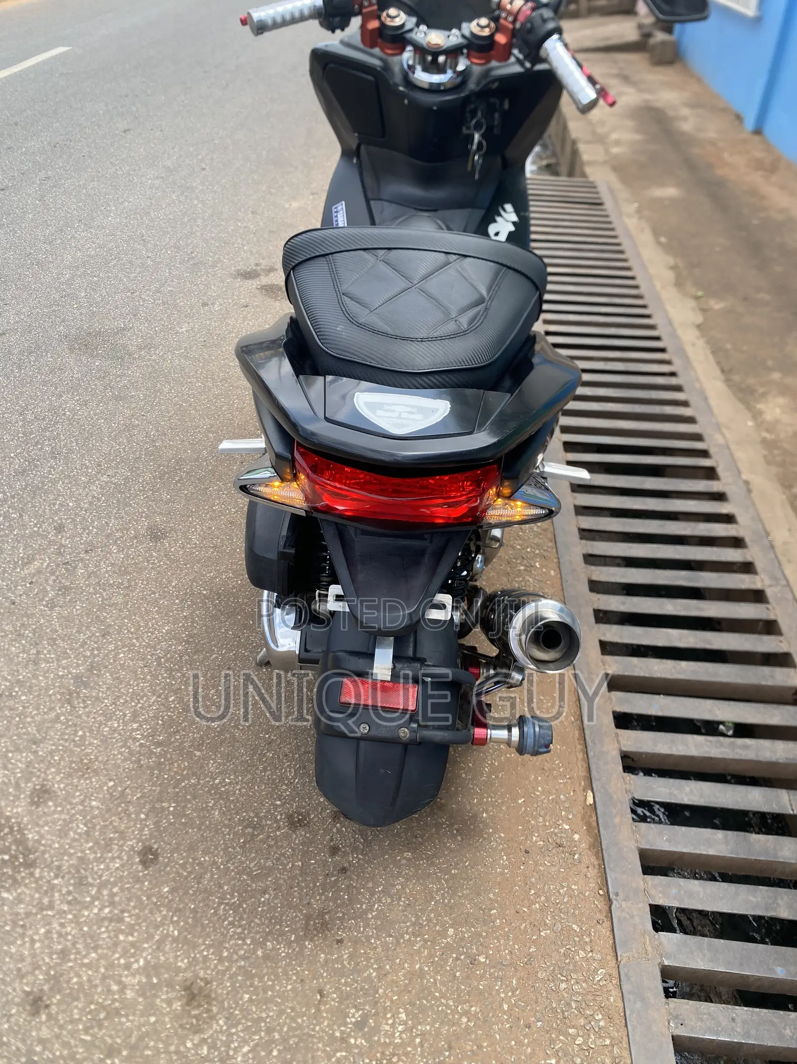 Honda 2024 Black