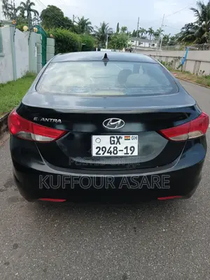 Hyundai Elantra GLS Sedan FWD (1.8L 4cyl 6A) 2013 Black