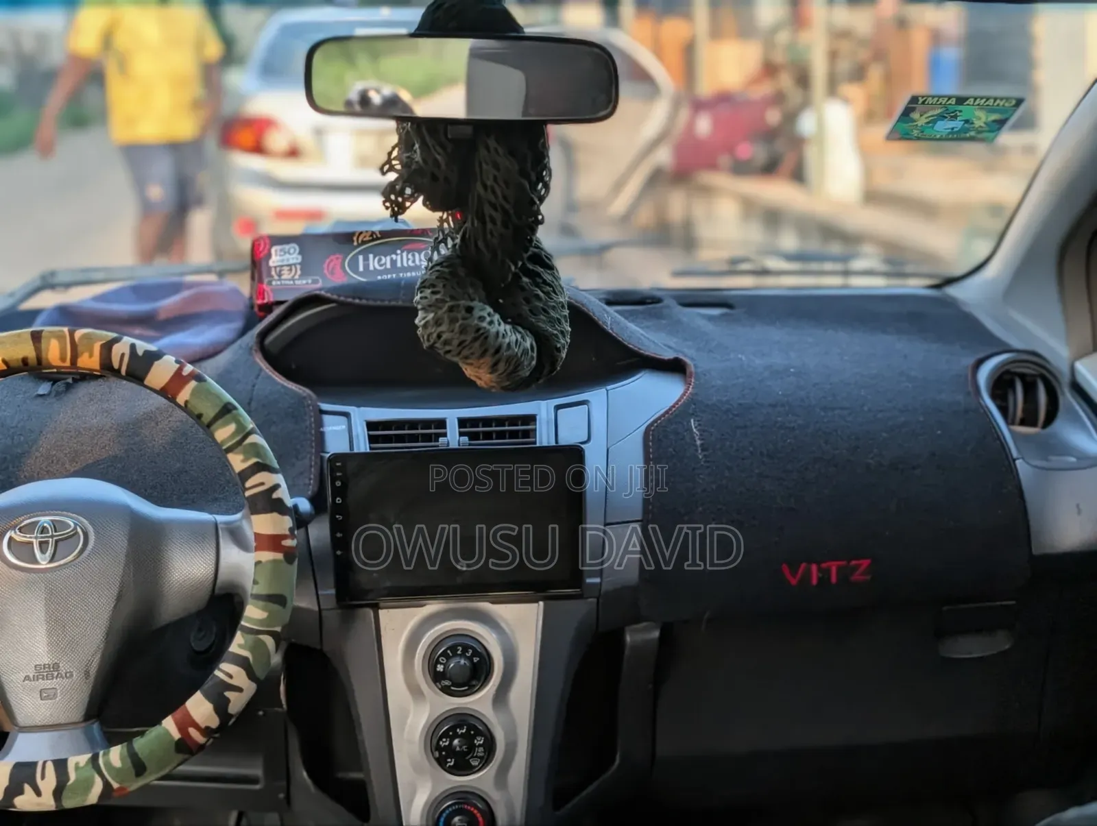 Toyota Vitz 2010 Black