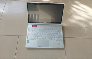 Laptop Fujitsu 4GB Intel Core i5 SSD 256GB