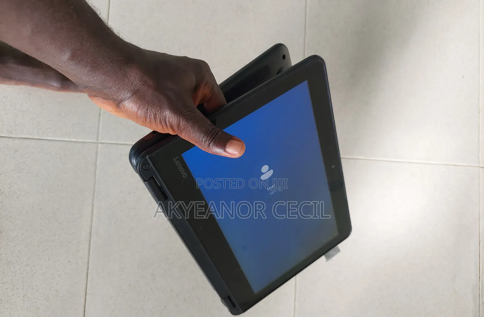 Laptop Lenovo 4GB Intel Celeron SSD 128GB