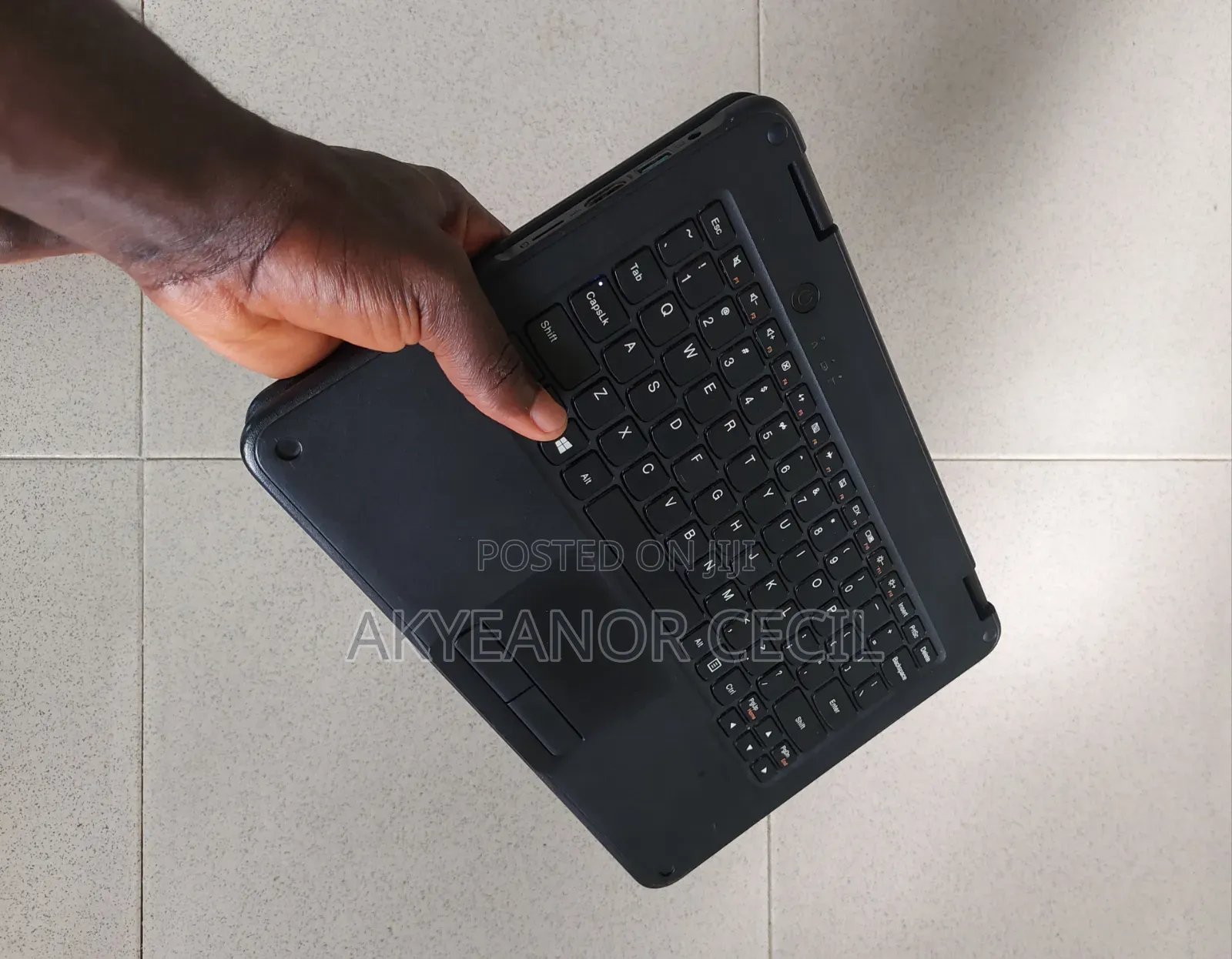 Laptop Lenovo 4GB Intel Celeron SSD 128GB