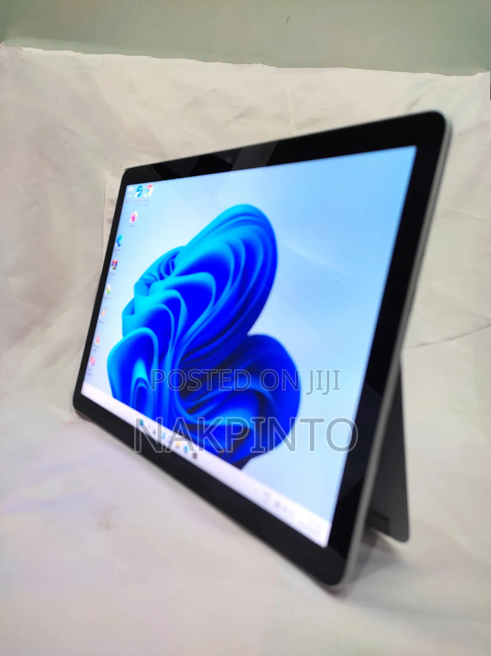 Microsoft Surface Go 2 128 GB Silver