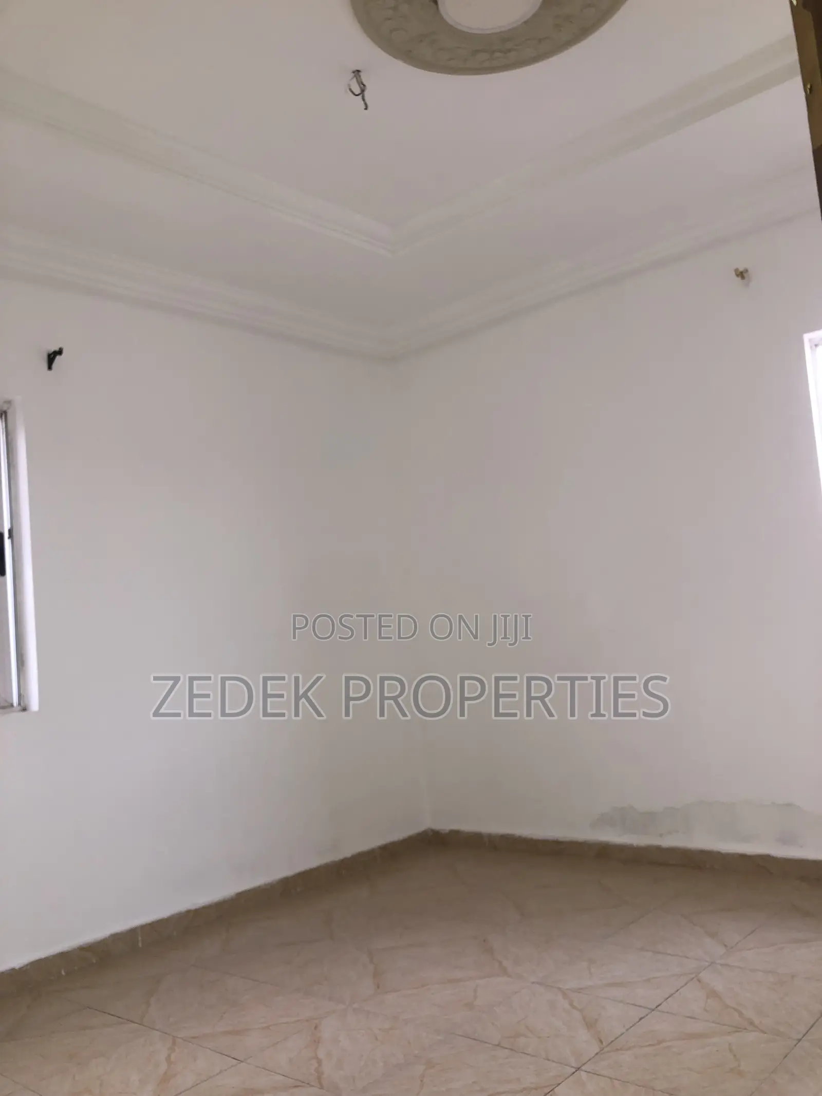 2bdrm Apartment in Ashomang for rent