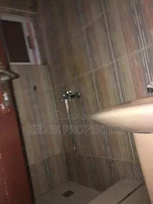 2bdrm Apartment in Ashomang for rent