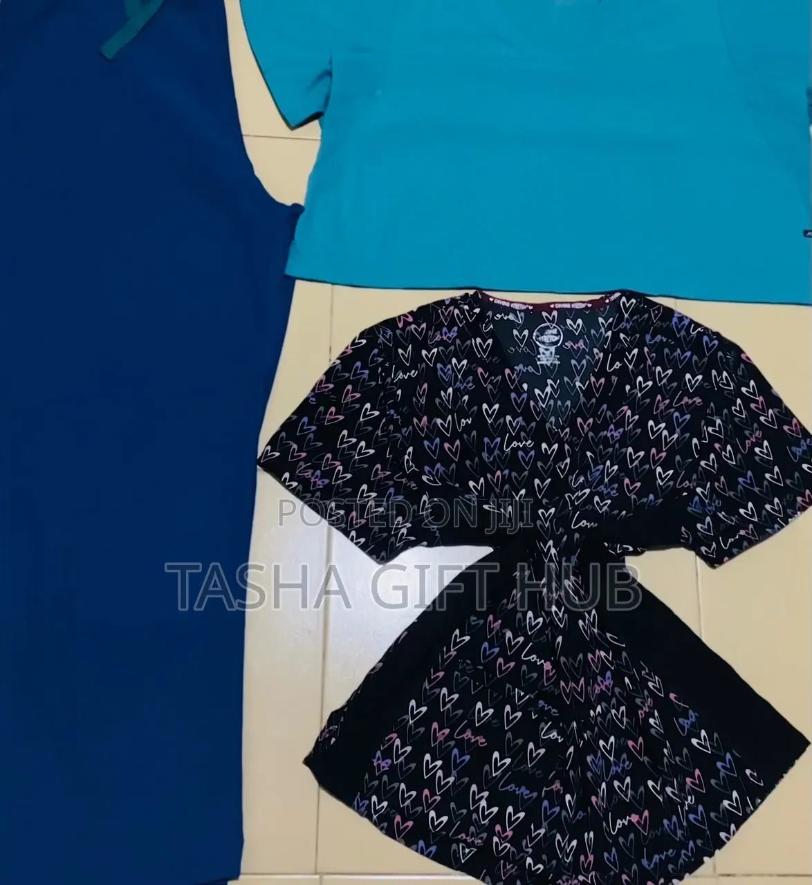 Medical Scrubs(All Sizes)Nb U Can Get 2 Tops and a Down 120g