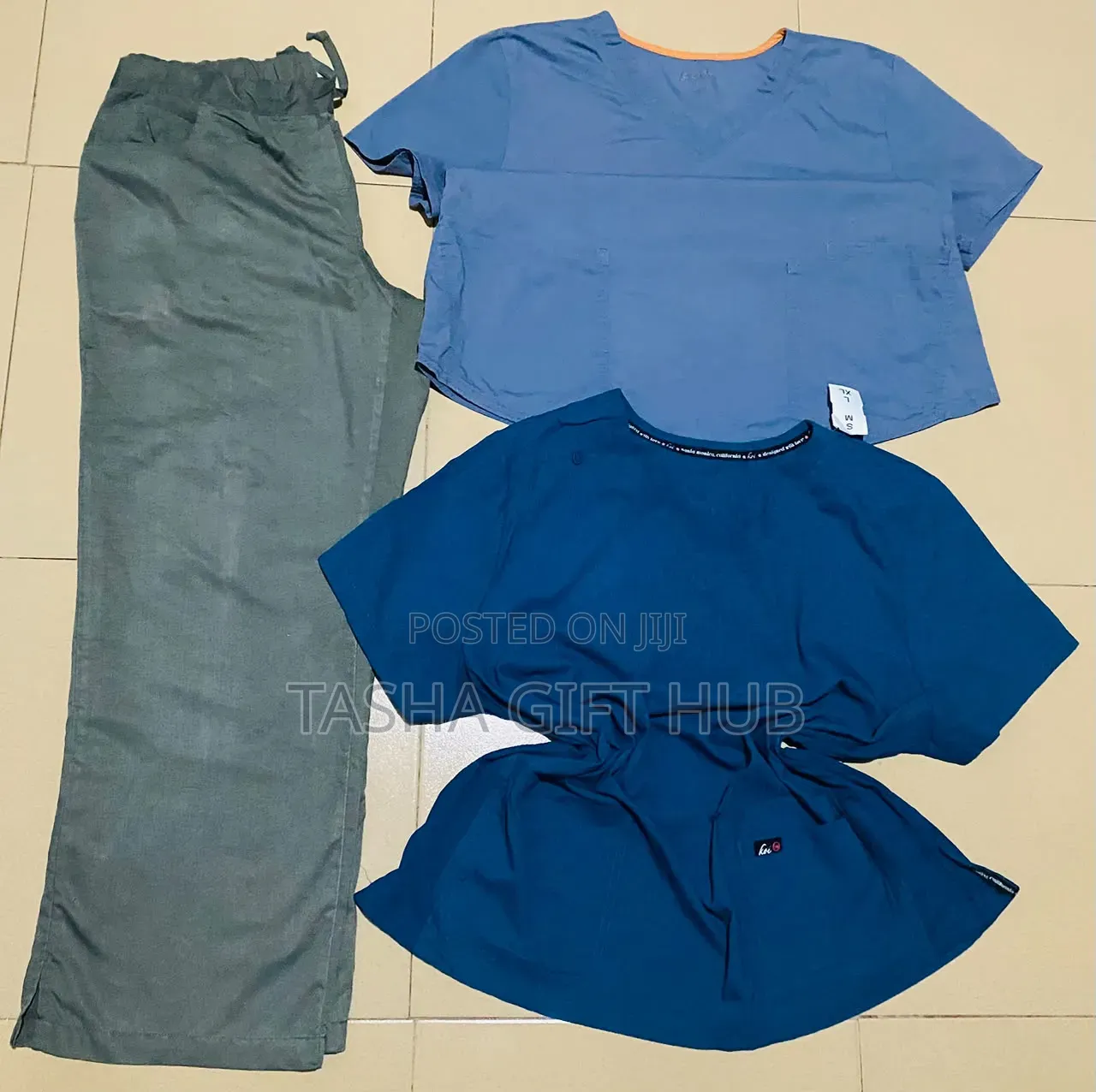 Medical Scrubs(All Sizes)Nb U Can Get 2 Tops and a Down 120g