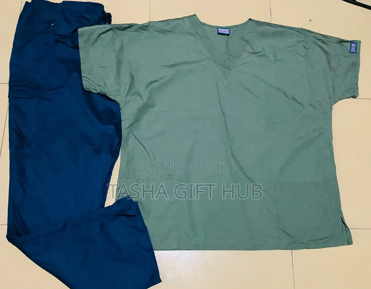 Medical Scrubs(All Sizes)Nb U Can Get 2 Tops and a Down 120g