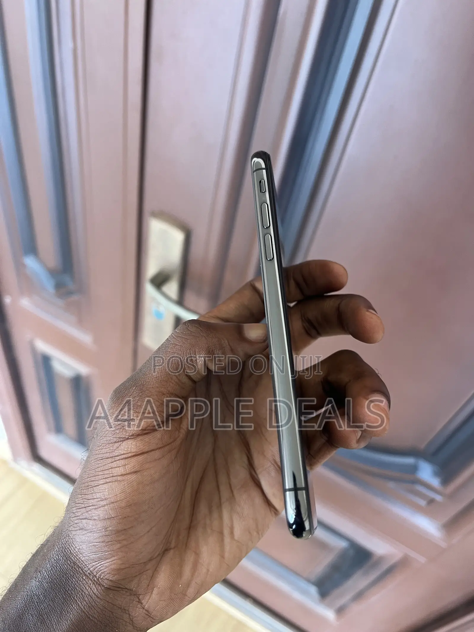 Apple iPhone XS 64 GB Black