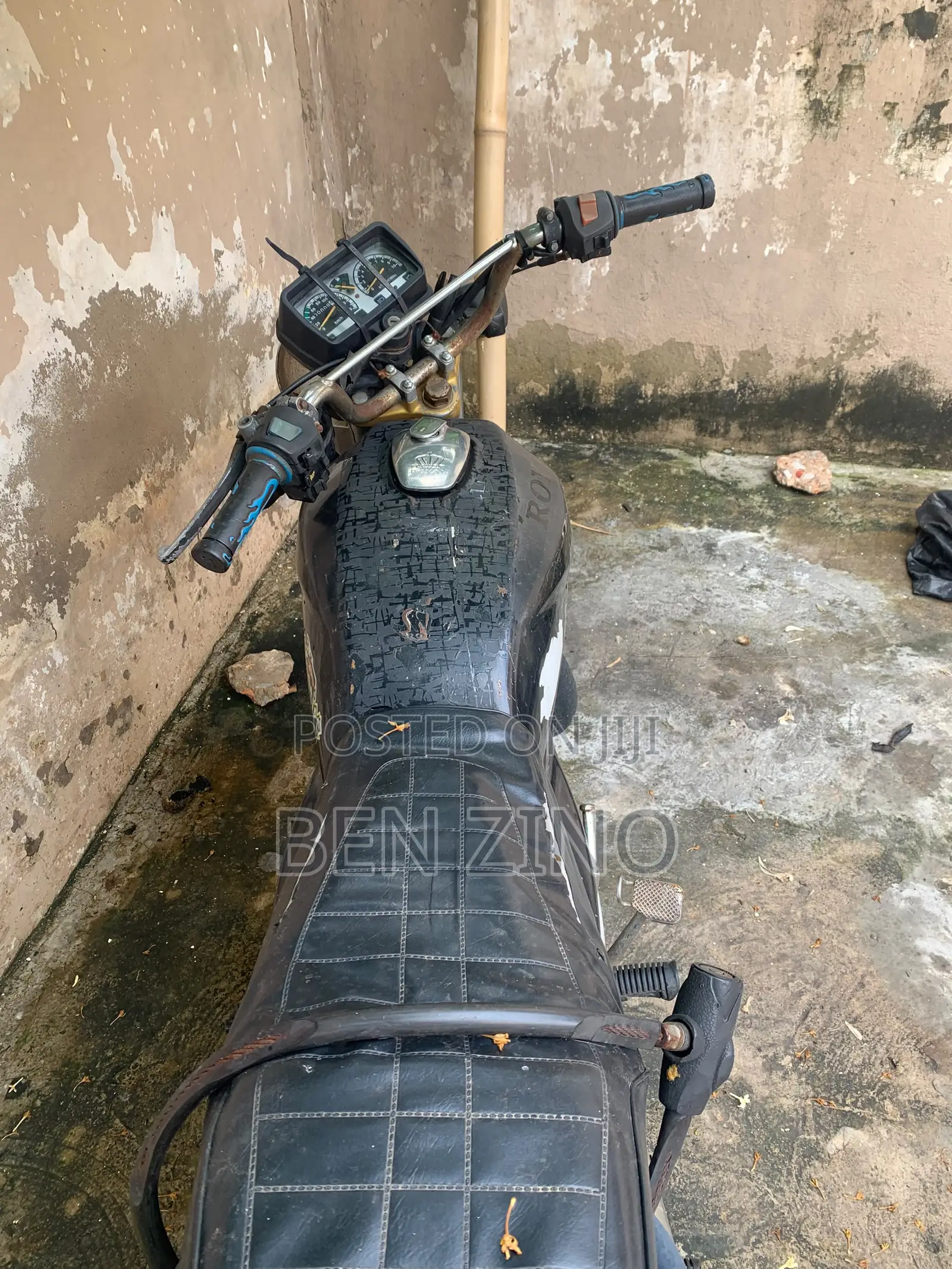 Royal RY150 2019 Black