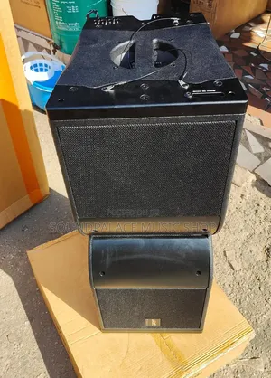 Jac Professional Kr-212 Dual 12-Inch Line Array Loudspeaker.