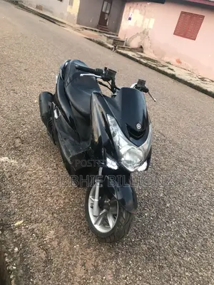 Yamaha Majesty 2017 Black