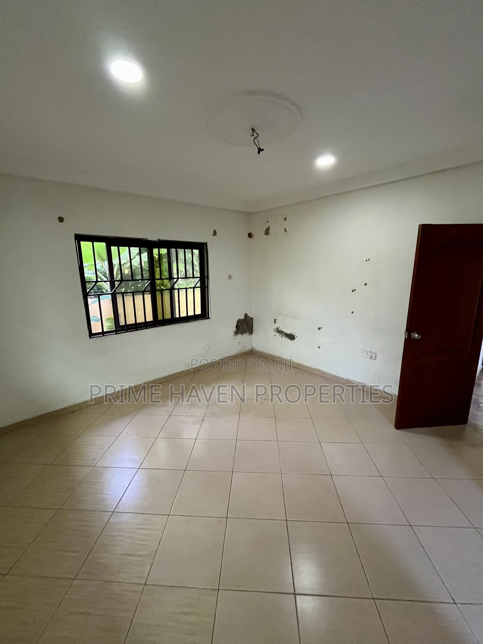 5bdrm House in Accra Metropolitan for rent