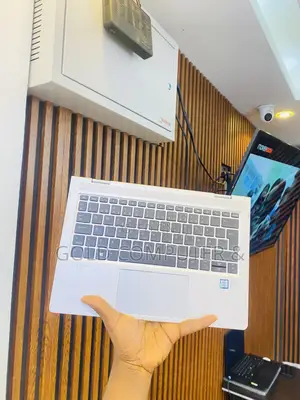 Laptop HP EliteBook x360 830 G6 8GB Intel Core i5 SSD 256GB
