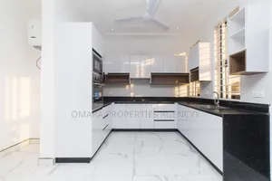 3bdrm Apartment in East Legon, Police Station for rent