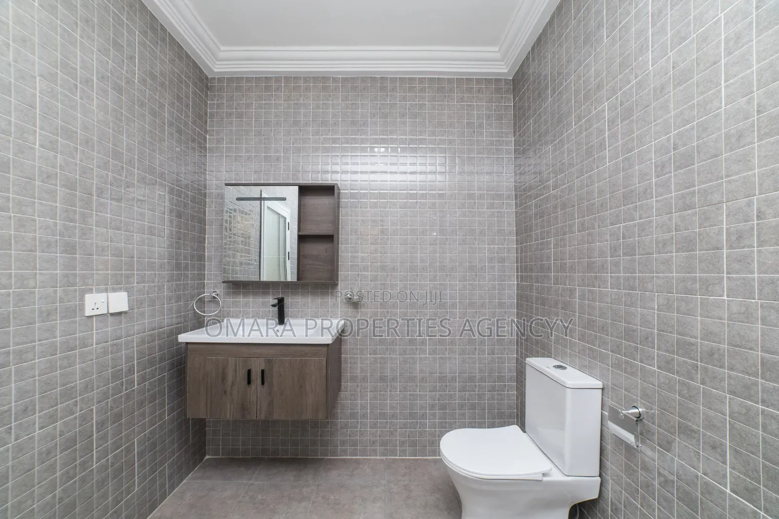 3bdrm Apartment in East Legon, Police Station for rent