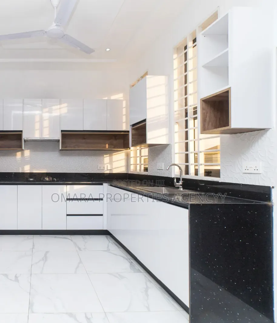 2bdrm Apartment in East Legon Lane, Police Station for rent