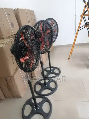 Stand Fan 18"