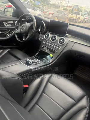 Mercedes-Benz C300 Sport 4Matic Sedan AWD (2.0L 4cyll 7A) 2016 Black