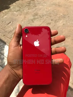 Apple iPhone XR 64 GB Red