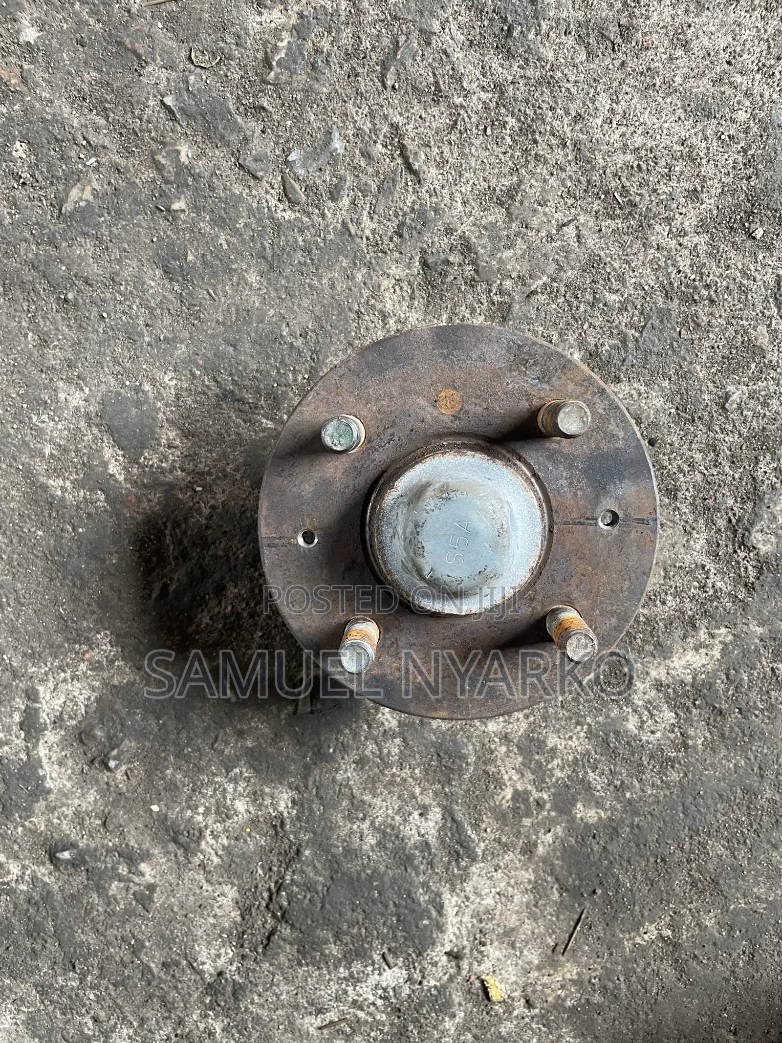 Honda Civic 2004 / Fit 08 Back Hub Home Used