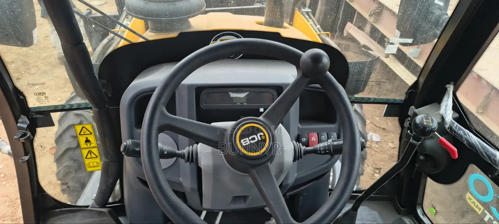 JCB 3dx Plus - 4x4 | Open Bucket | Extension Boom