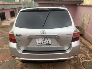 Toyota Highlander Limited 2010 Silver