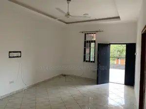 2bdrm Apartment in West Hills Mall Area for rent
