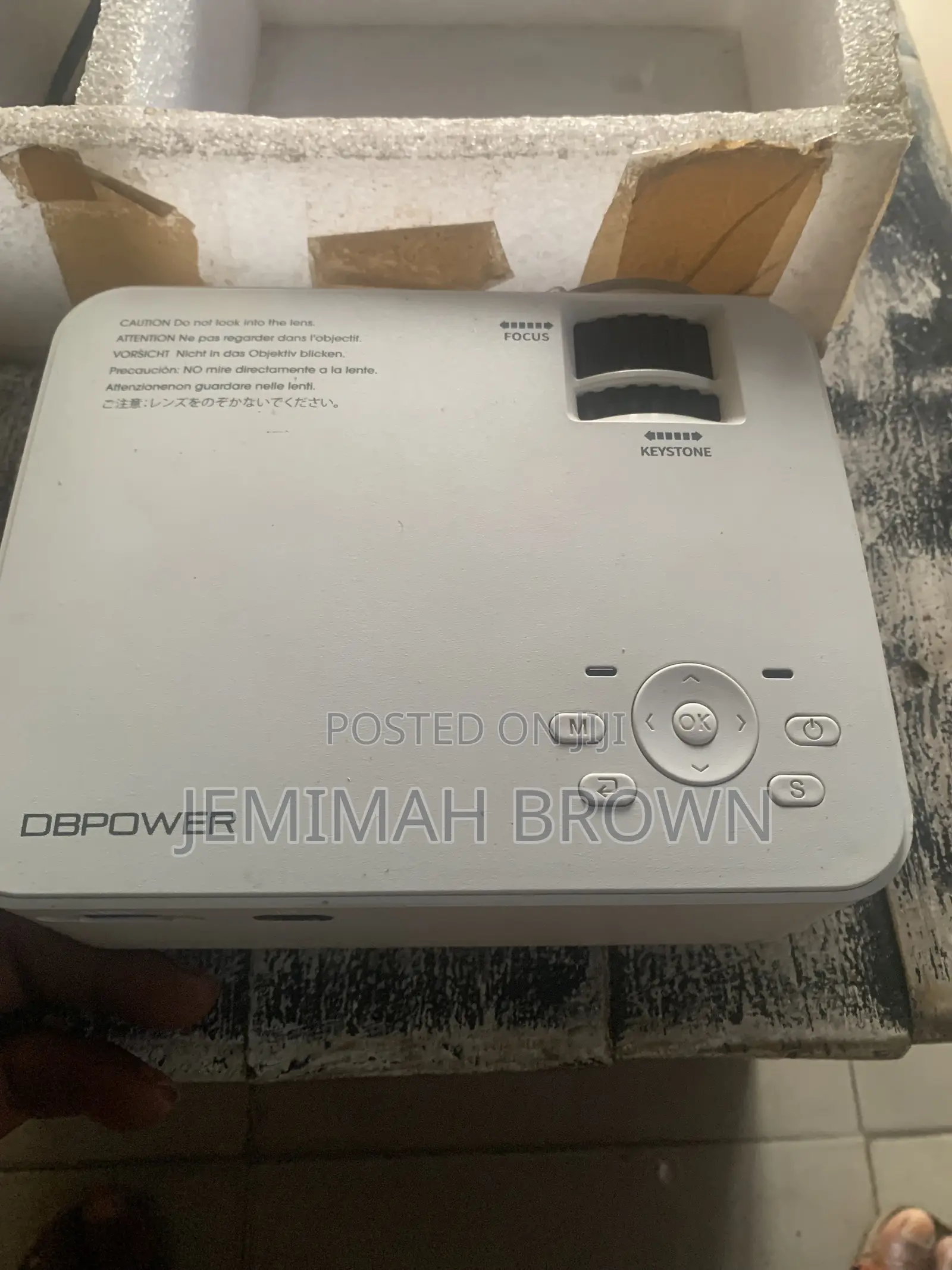 Dbpower Mini Projector. Model No.T20, Power Voltage : 100~ 240v