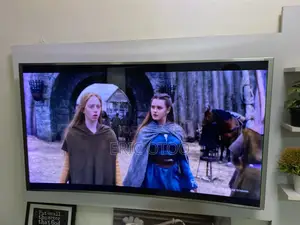 Curved 65inc Samsung Tv Smart