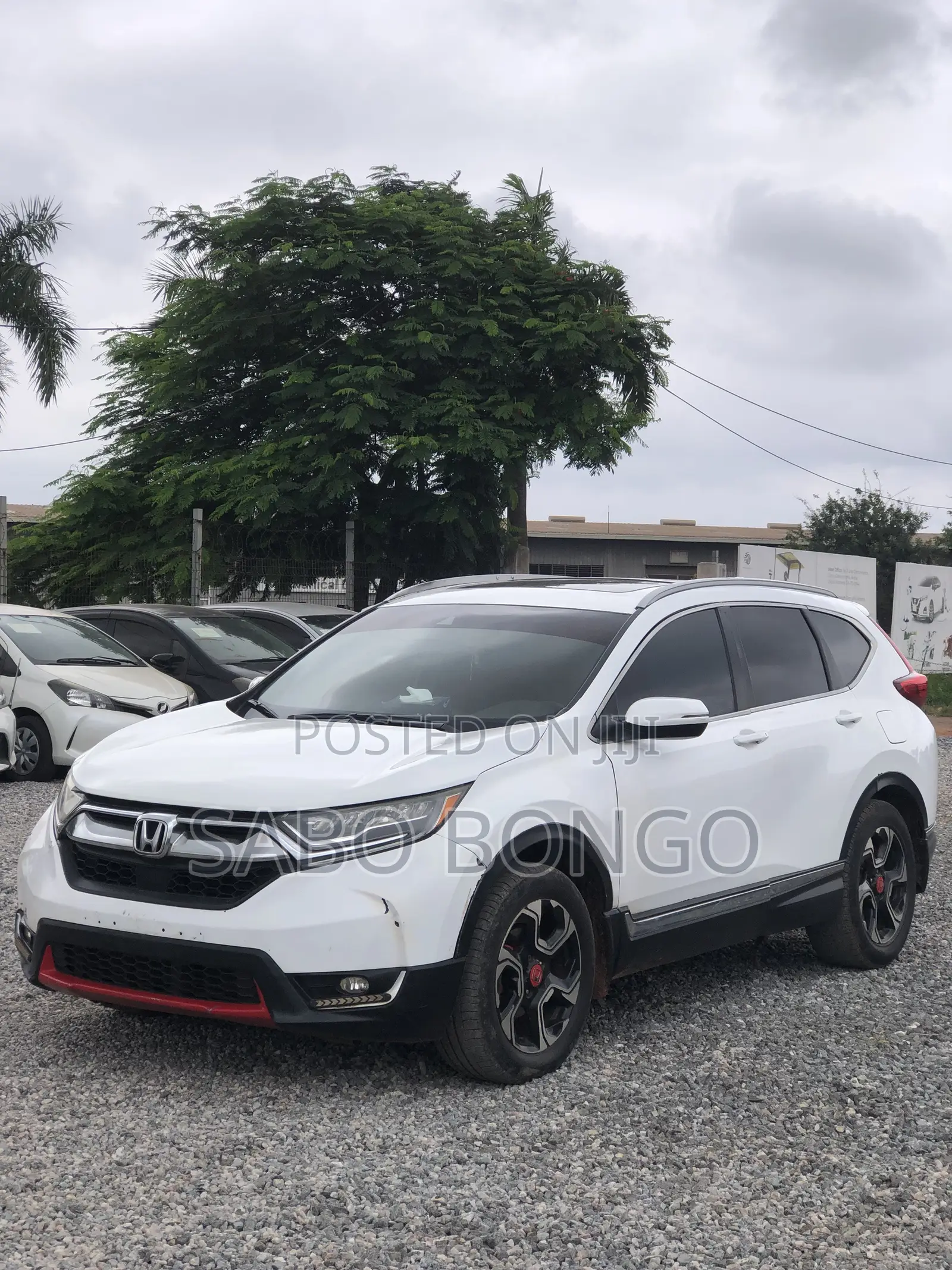 Honda CR-V Touring AWD 2019 White