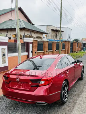 Honda Accord EX-L (2.0L 4cyl Turbo 10A) 2019 Red