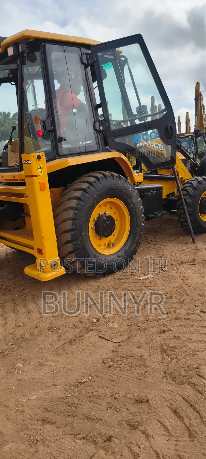 Brand New JCB 3dx 4x4 Backhoe - Extension Boom