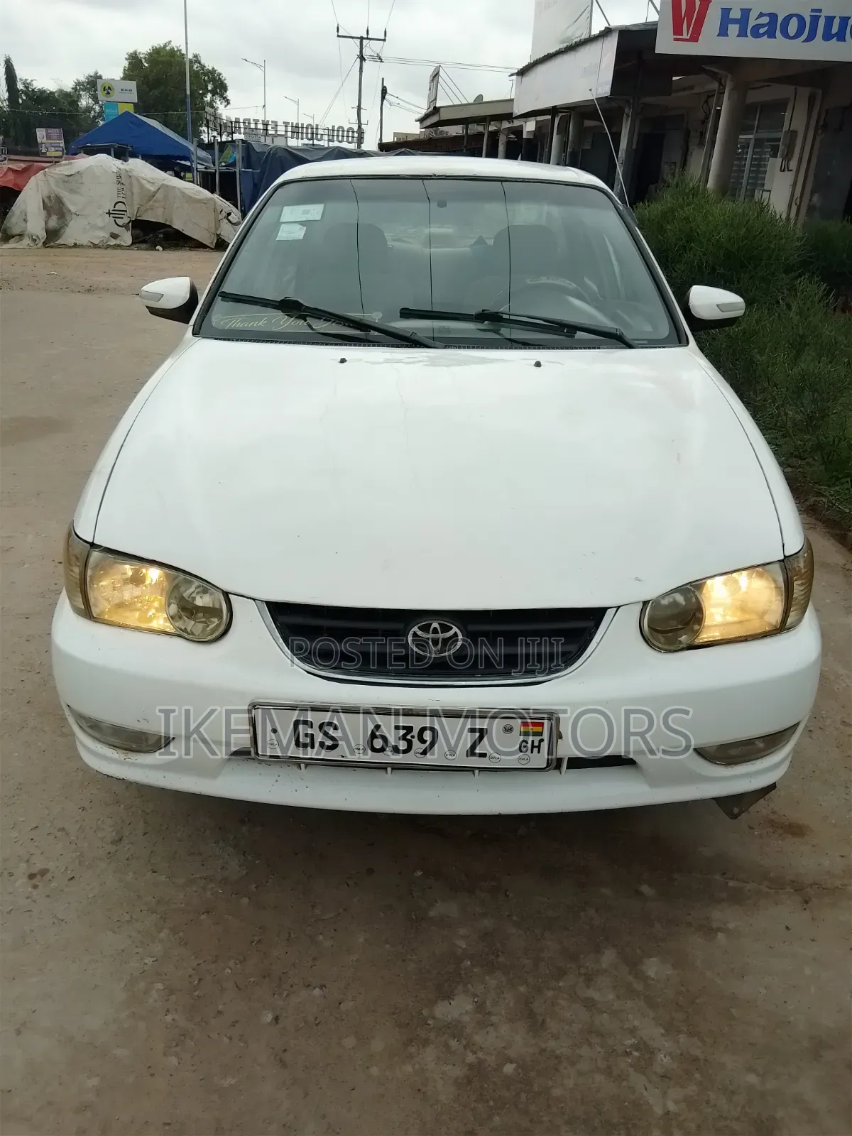 Toyota Corolla 2002 White