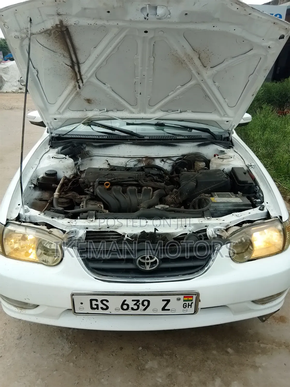 Toyota Corolla 2002 White