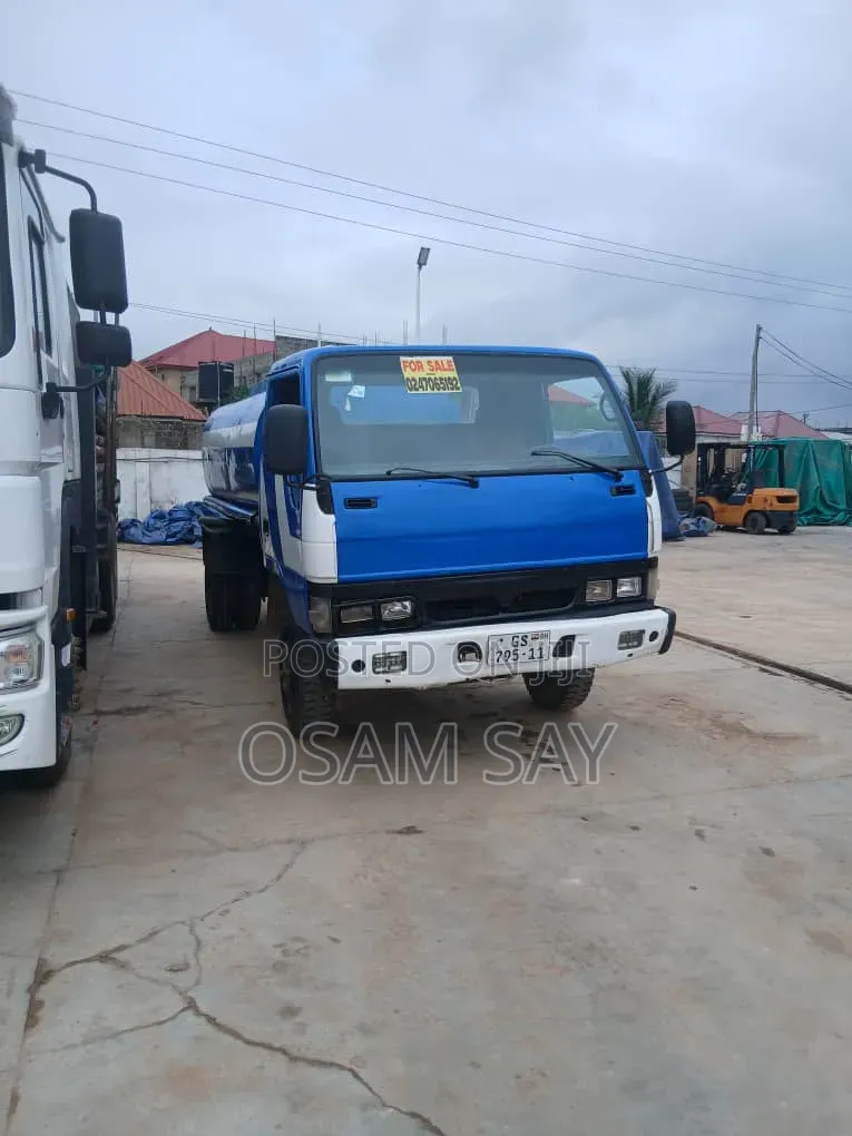 Hyundai Mighty Water Tanker