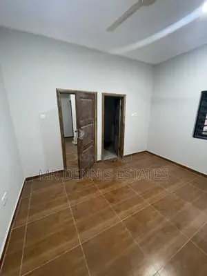 3bdrm Apartment in Westhills Mall for rent