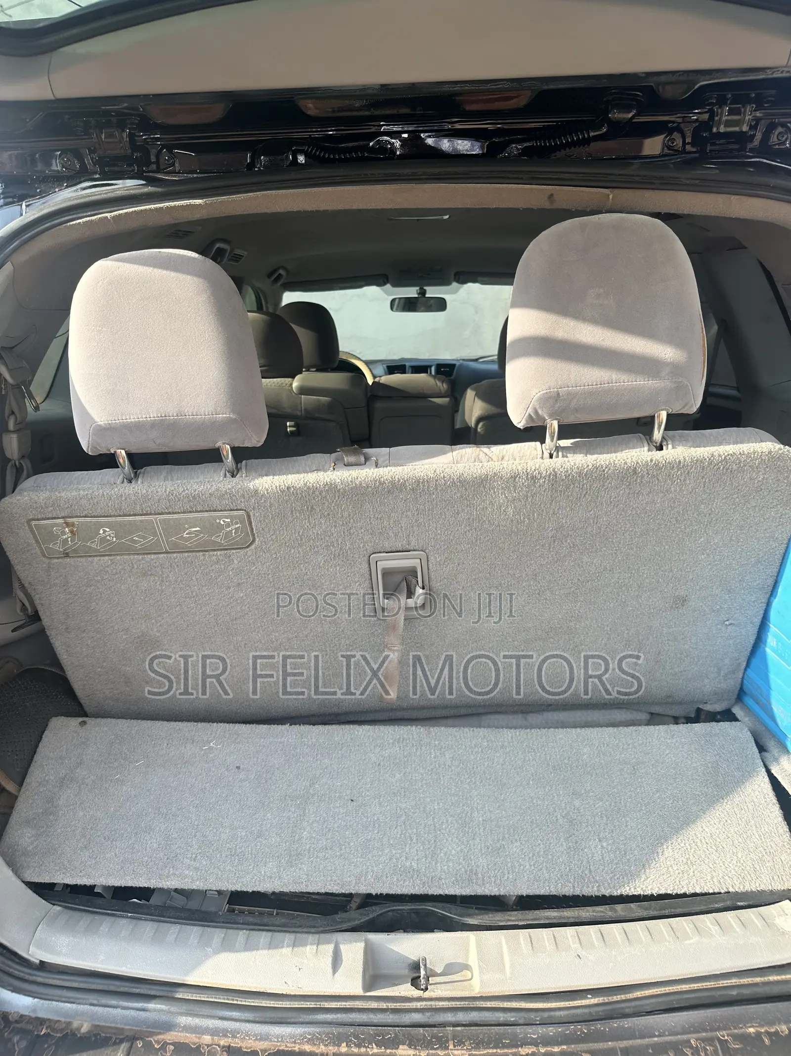 Toyota Highlander SE 2011 Black