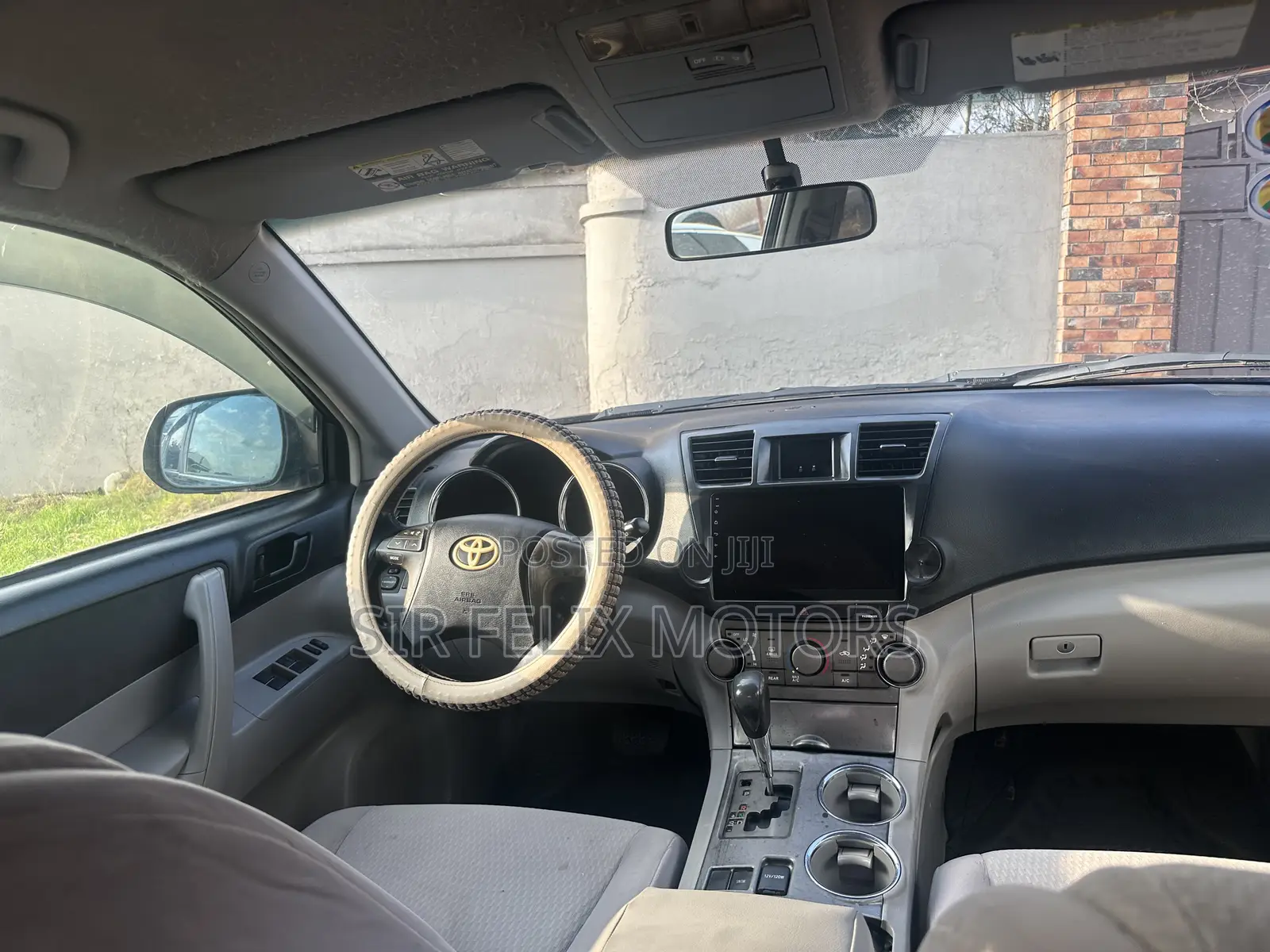 Toyota Highlander SE 2011 Black