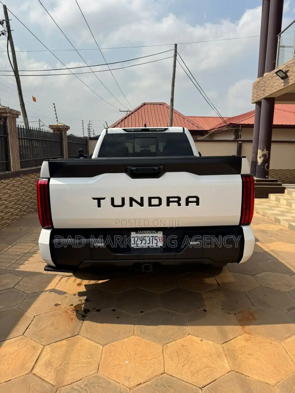Toyota Tundra 2022 White