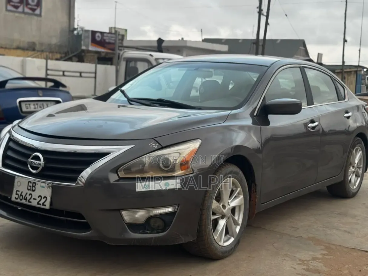 Nissan Altima 2015 Gray