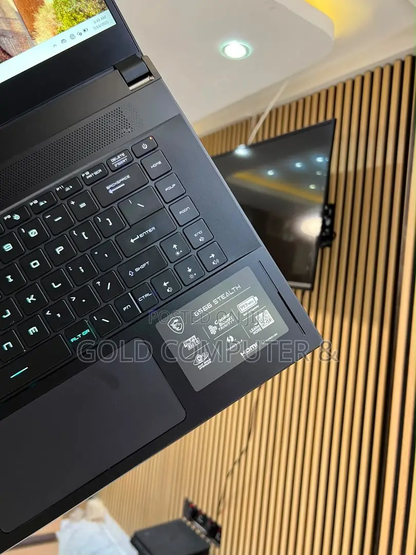 Laptop MSI 16GB Intel Core i7 SSD 512GB