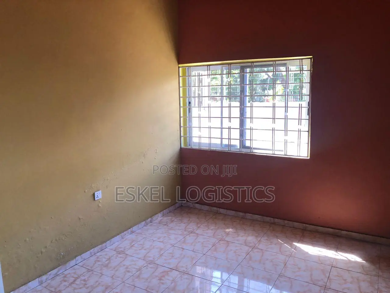 6 Bedroom House for Sale