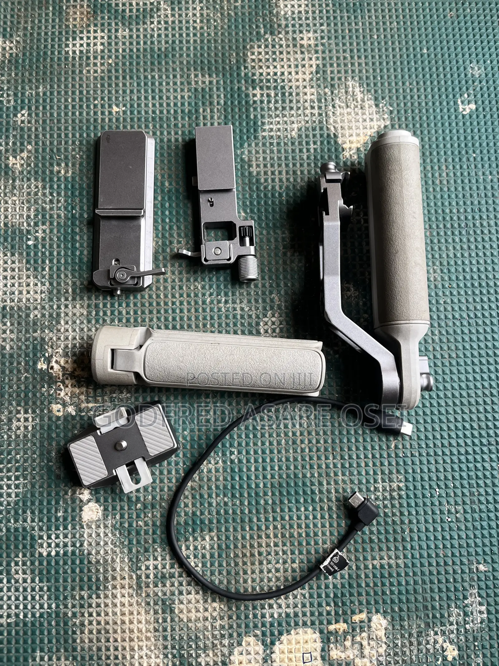 Dji Rs4 Mini With Free Briefcase Handle