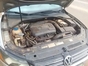 Volkswagen Passat 2021 Silver