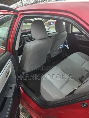 Toyota Corolla 2016 Red
