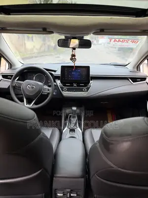 Toyota Corolla 2021 White