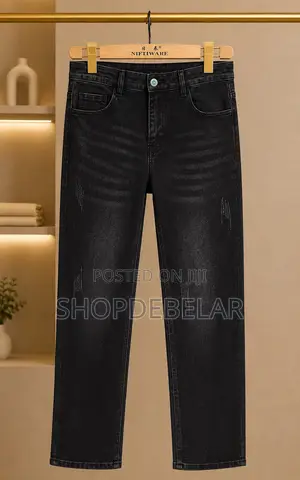 Regular Plain Jeans