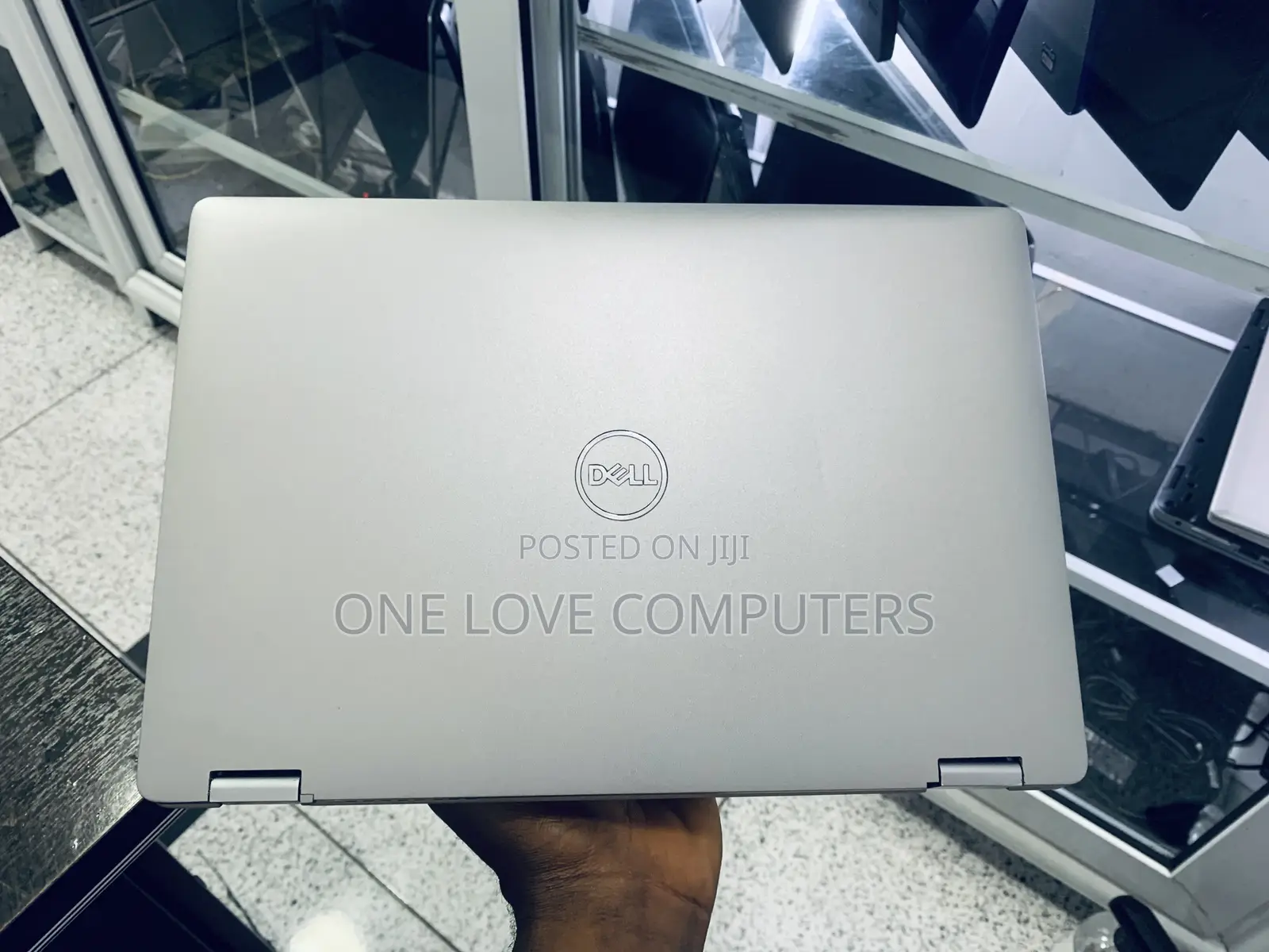 Laptop Dell Latitude 5310 2-in-1 16GB Intel Core i5 SSD 256GB